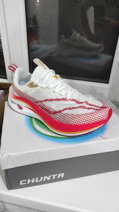 Продам кросовки новый