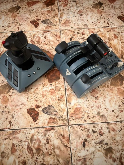 Thrustmaster TCA Airbus Officer Pack + Suporturi Birou Bullfrog