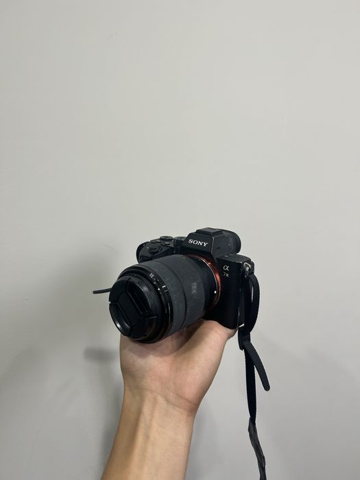 Продам камеру SONY A7 lll + 2 объектива