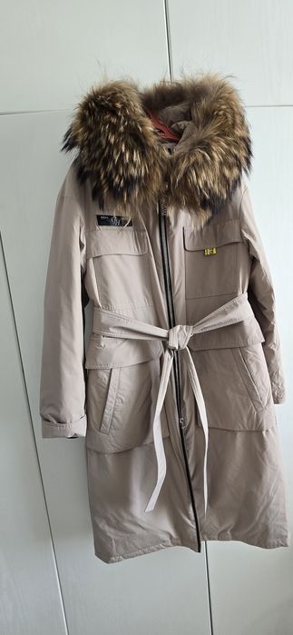 Продам парку женскую ,еврозима ,размер М