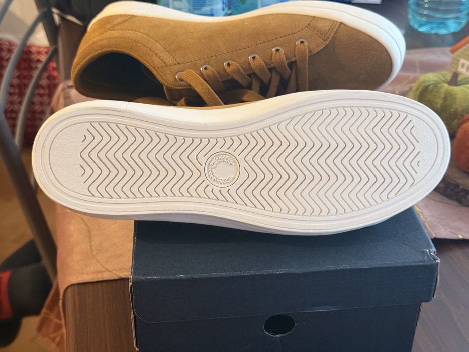 Мъжки кецове набук Fred Perry