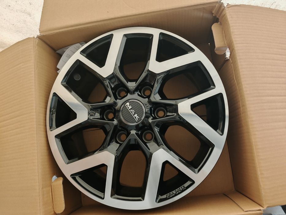 Vand jante de aliaj pentru Mercedes sprinter pe 16 marca Mak