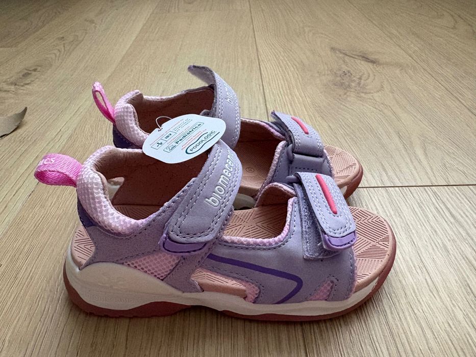 Sandale nou Biomecanics mărime 28