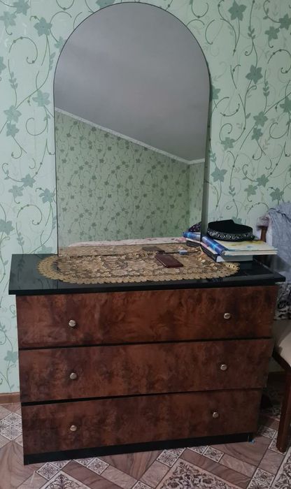 Спальный гарнитур