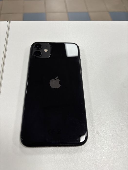 Продам Iphone 11