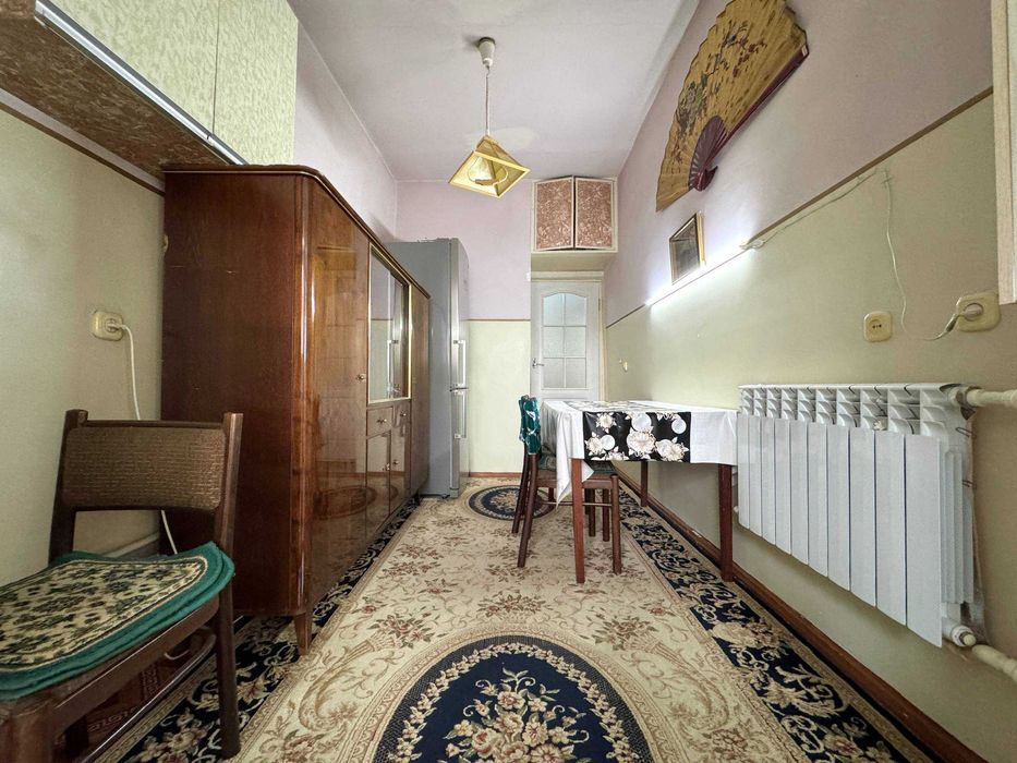 Продаю 3 комн квартиру на Воднике 77 серия 2 этаж кирпич (Jane)