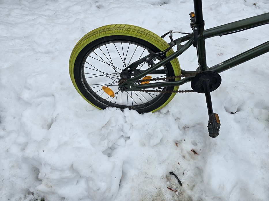 Bicicleta copi 6-9 ani