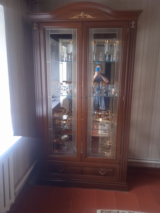 Горка,тумба,комод с зеркалом