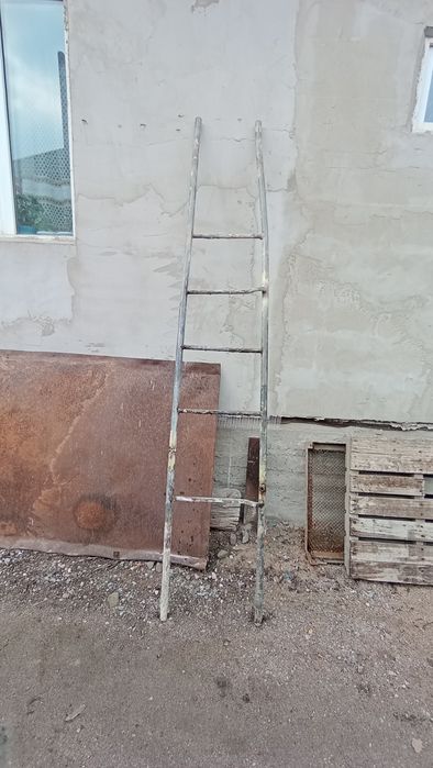 Продам.    лесницу