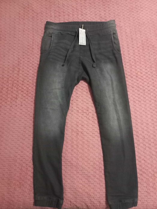 Мъжки дънки! "М"размер