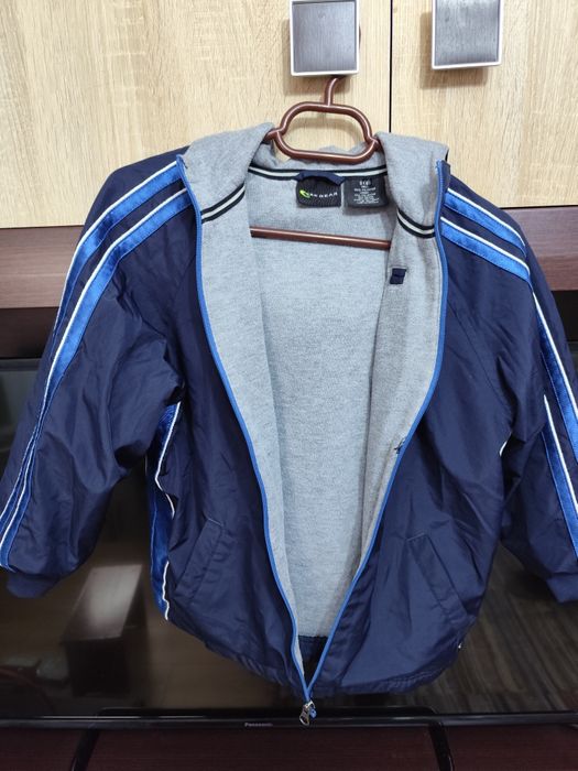 Geacă primăvară pentru copil de 8 ani