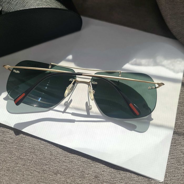 Солнцезащитные очки PR