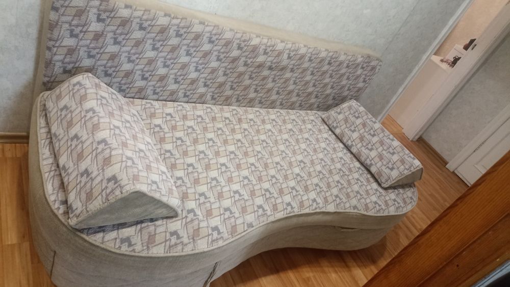 Продам тахту б/у