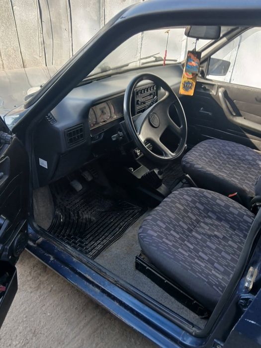 Vand urgent ca plec din tara Dacia 1310 break