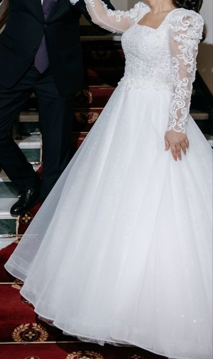 Свадебное платье