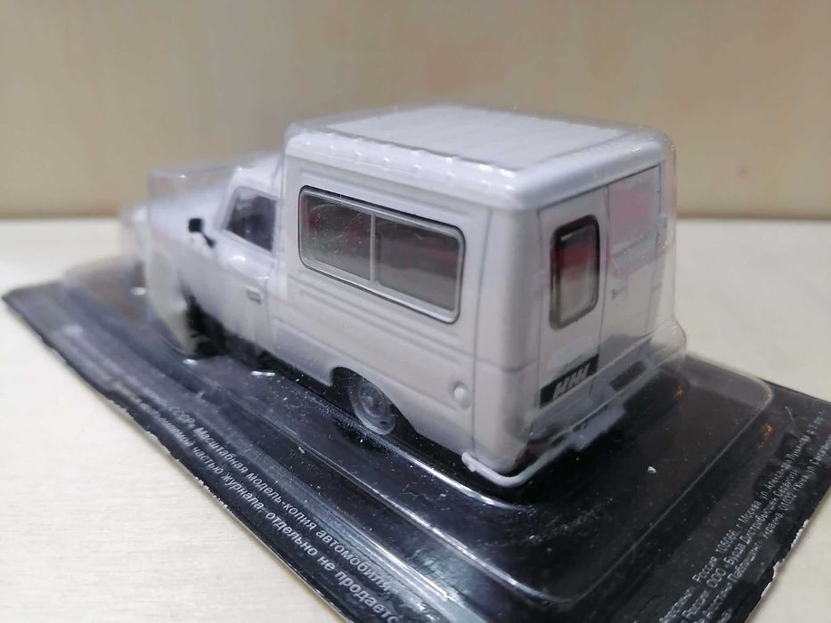 ИЖ-27156 в мащаб 1:43