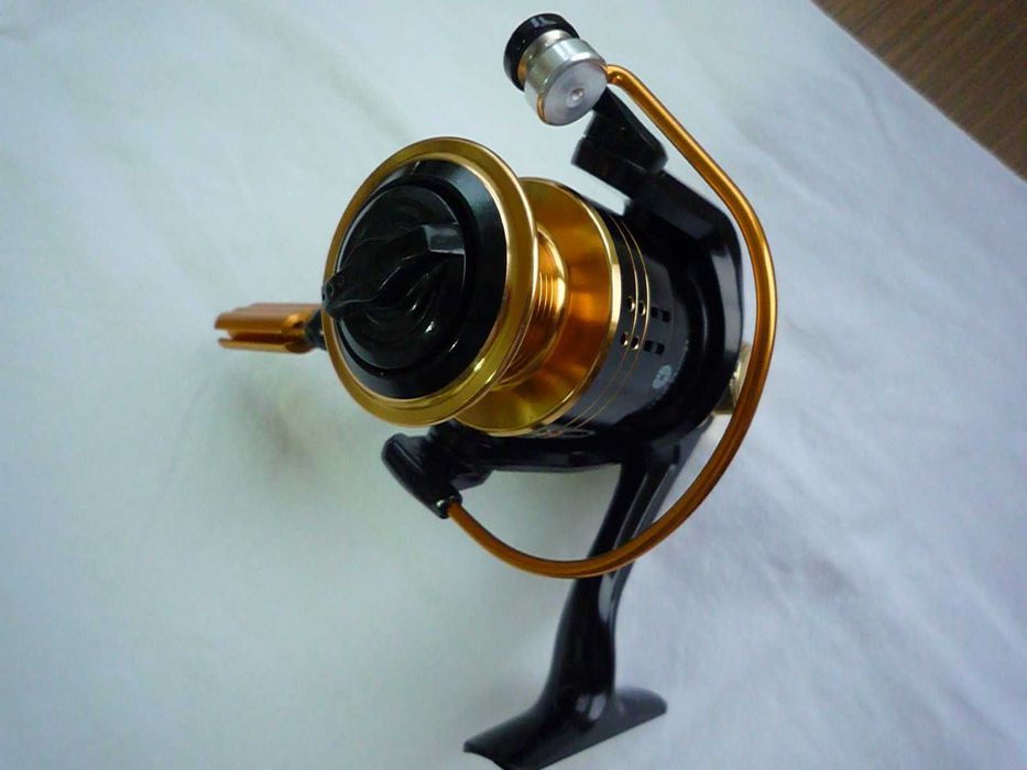 Риболовна макара Ruibo REB 4000