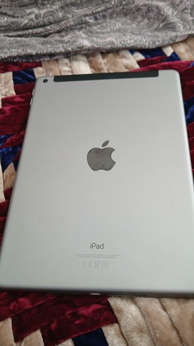 Ipad 6, 128гб ,с сим картой