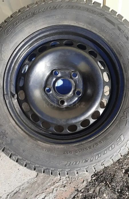 Продам зимние шины