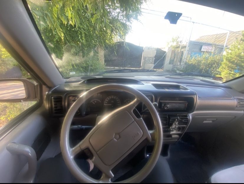 Продам Chrysler Voyager 2 поколение
