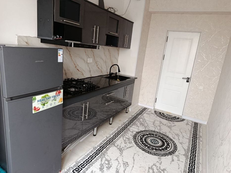 Аренда сдается возле Compass Новостройка 2 комнатная с техникой