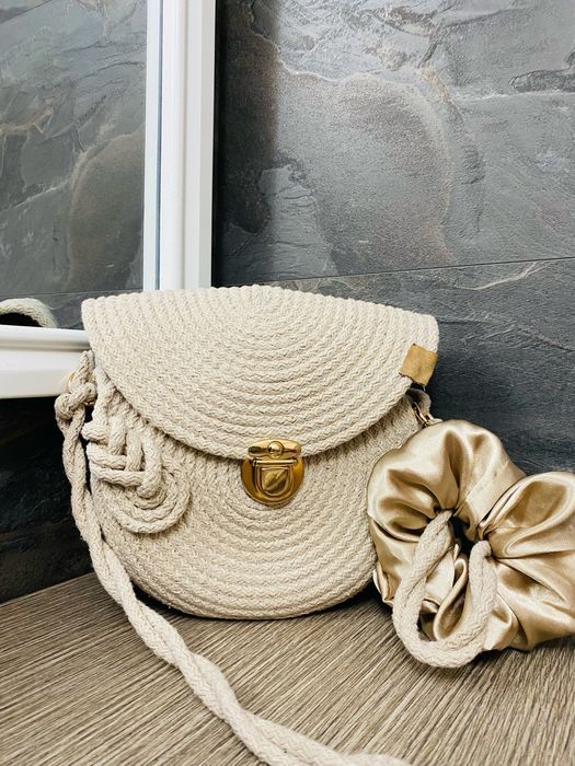 Ръчно изработена чанта