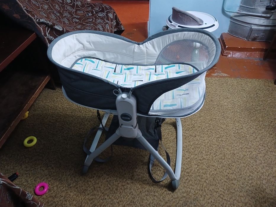 Детская  люлька вхорошем  состояние