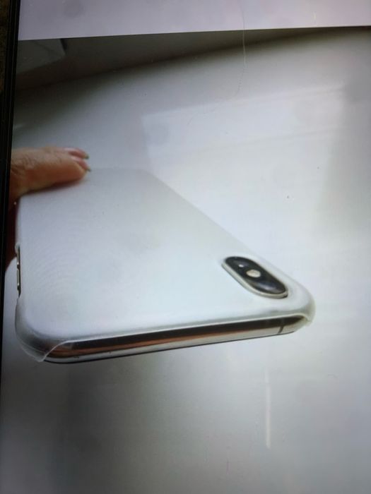 Продам Iphone 10 xs max в отличном состояний