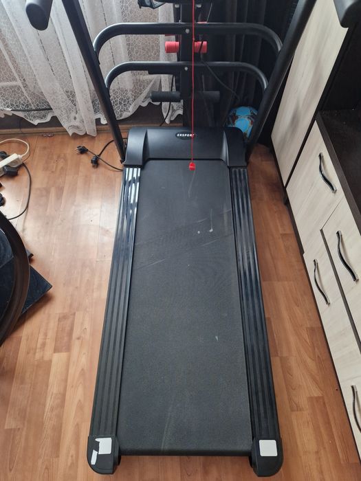 Беговая дорожка.