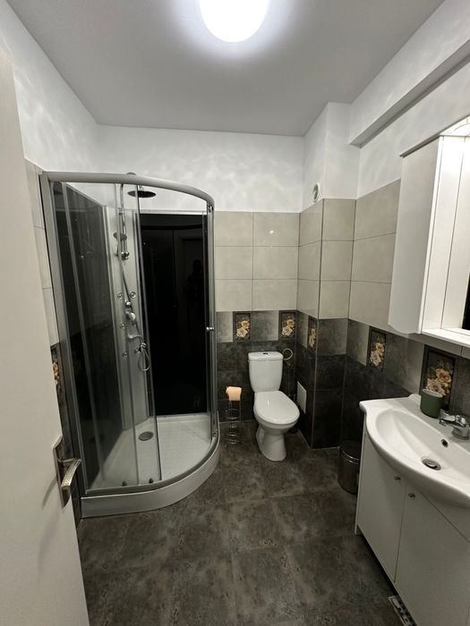 Ap 3 camere, 2 bai, bloc nou, la 50m de plaja, Mamaia Nord