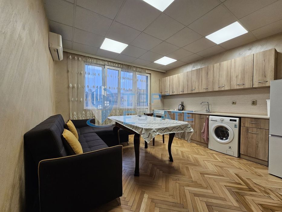 Продава се Тристаен апартамент в Горна Оряховица - 79 кв.м за 672 €/кв.м - Снимка #3