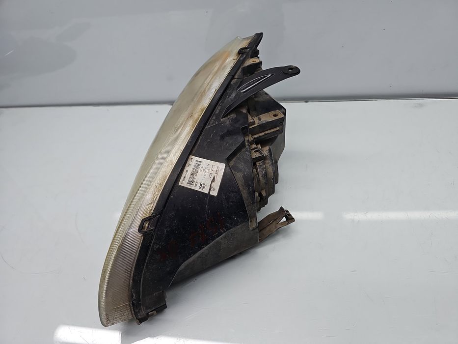 Far dreapta Ford Focus 2 (DA) [Fabr 2004-2012] Berlina 4M51-13W029-AF