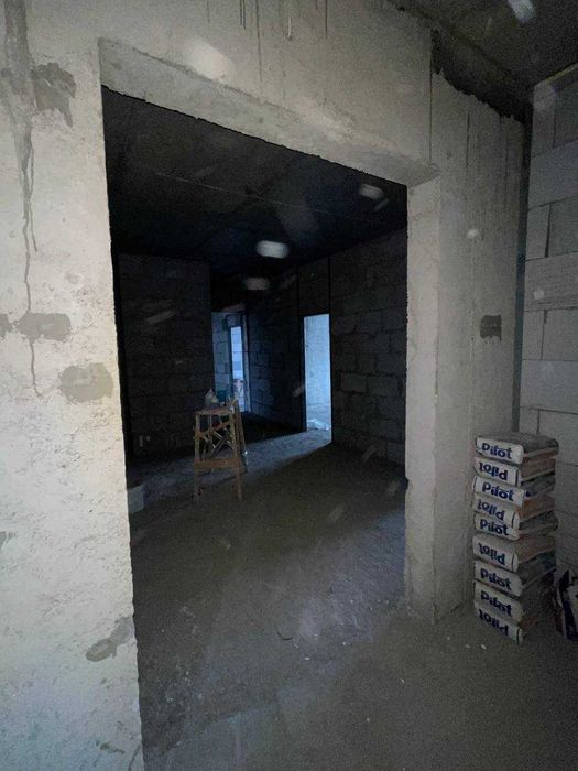 СРОЧНО! 4 комнатная коробка ЖК Charx Novza 121м2 кадастр есть