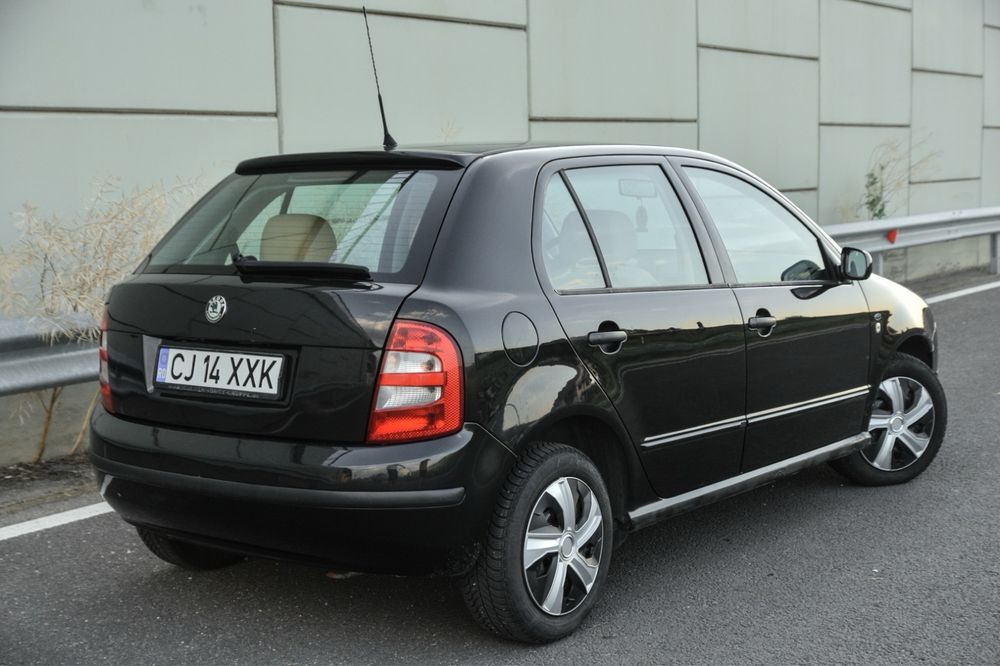 SKODA Fabia 2000 — imagine 4