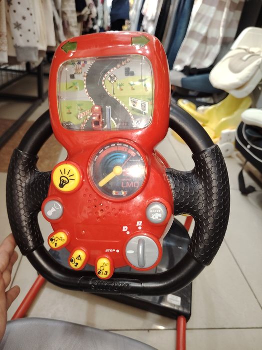 Машина, дорога. С педалями