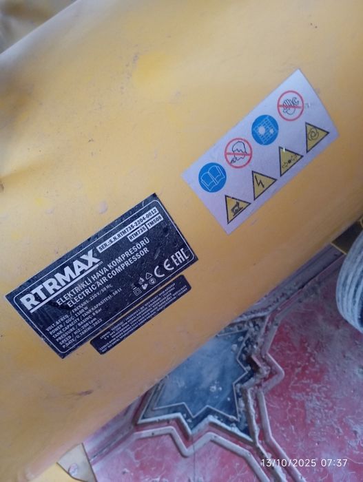 Kompress sotiladi har xil turdagisi bor