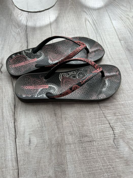 Ipanema slapi 38