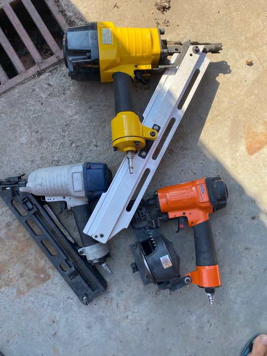 Pistoale pneumatice de 15-160 cuie lemn