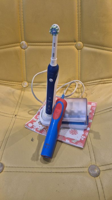 Oral B четки за зъби