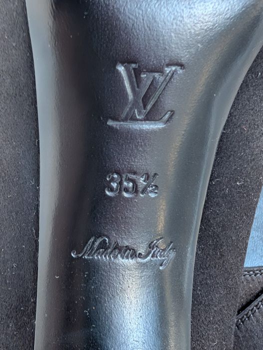Stiletto cu vârf deschis
