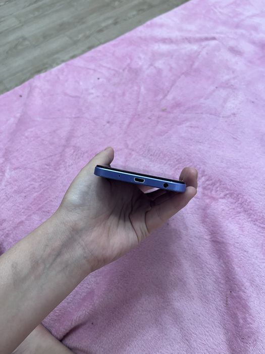 продам vivo Y02.