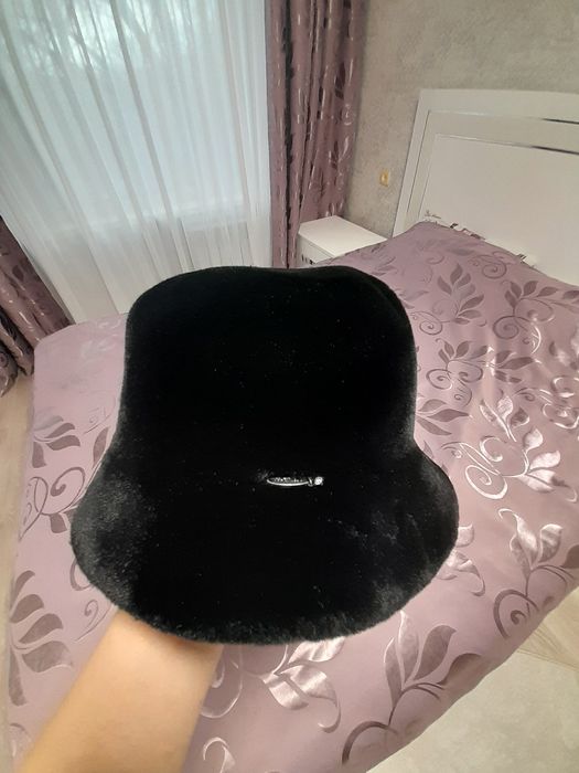 Шапки норковая ,мутон , велюр