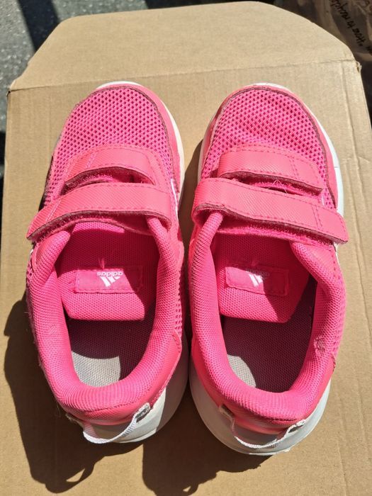 Маратонки Adidas 27 номер