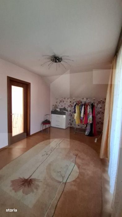 Casa P+1 in Slatina, teren de 308 mp, amprenta la sol de 132 mp, anexa