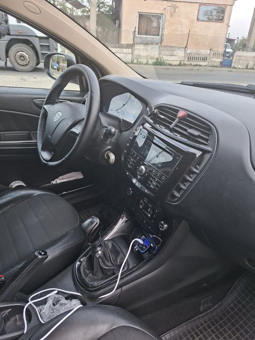 Lancia Delta 2015 lina 8