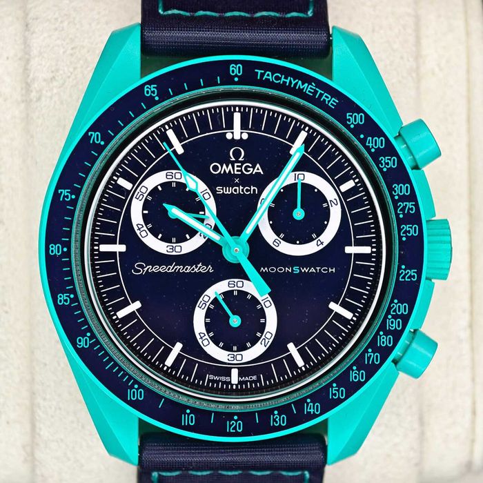 Swatch Omega Speedmaster MISSION ON EARTH