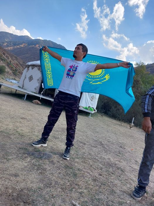 Флаг Казахстана.