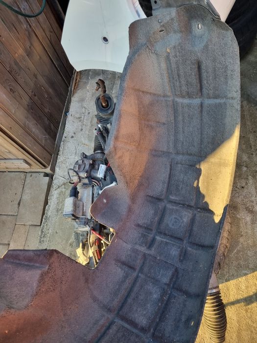 Aparatoare   roata  skoda 2 superb Spate dreapta  originala