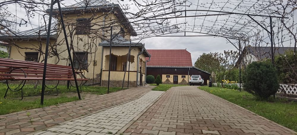 Casa de vinzare Iaslovat