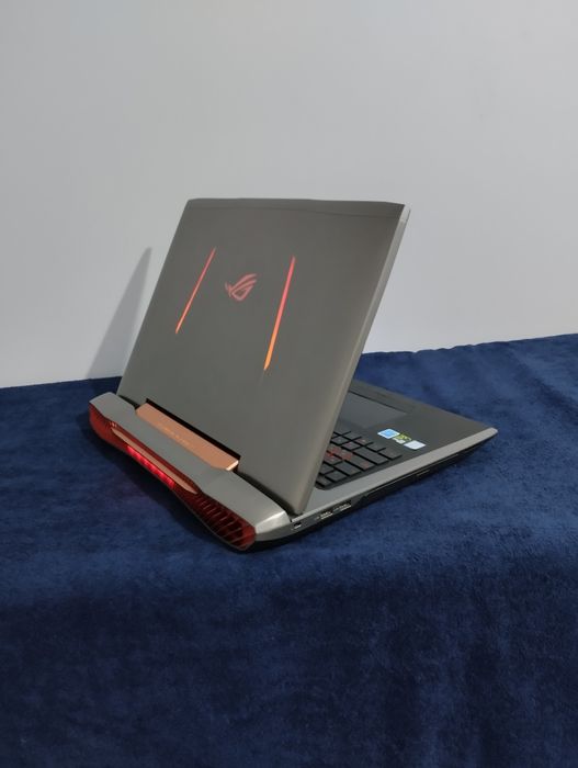 Игровой ноутбук asus
